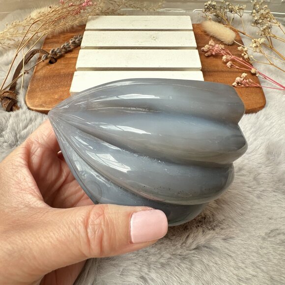 Agate Druzy Seashell Carving - Picture 2 of 7